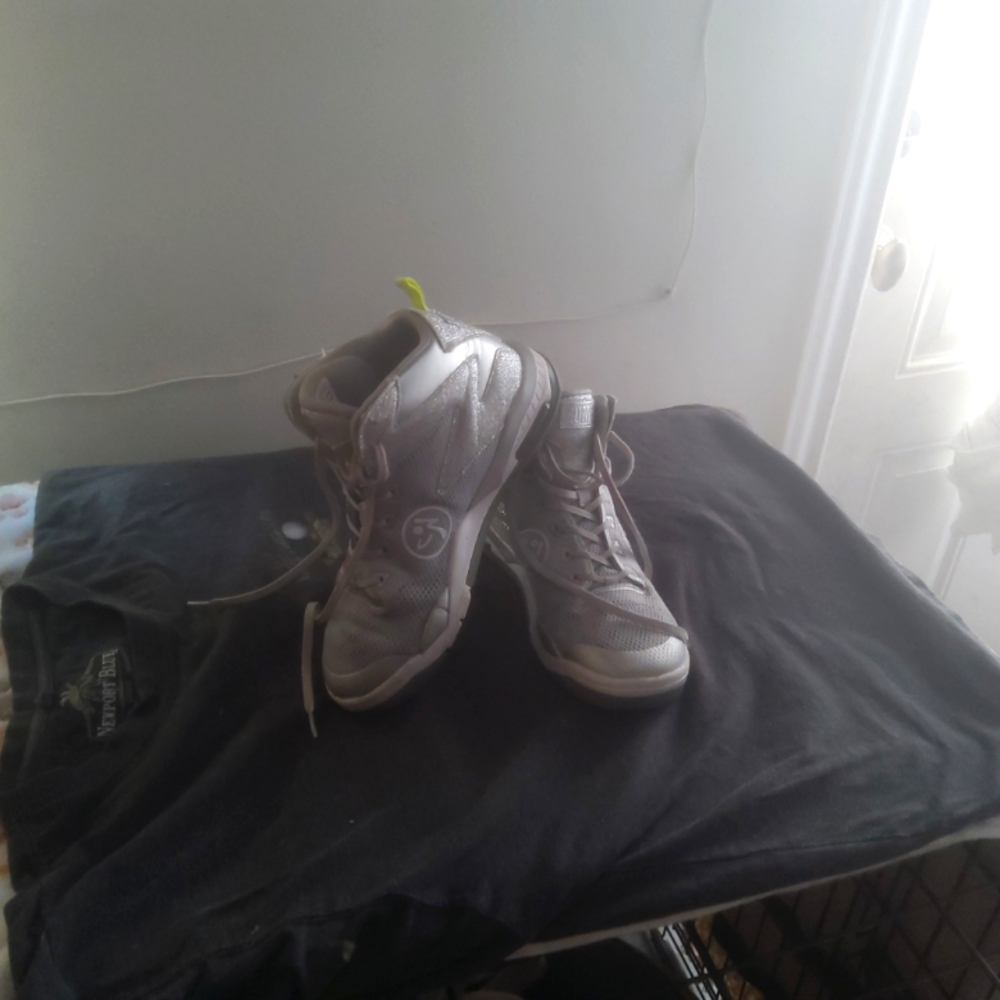 Silver zumba high tops glitter 9
